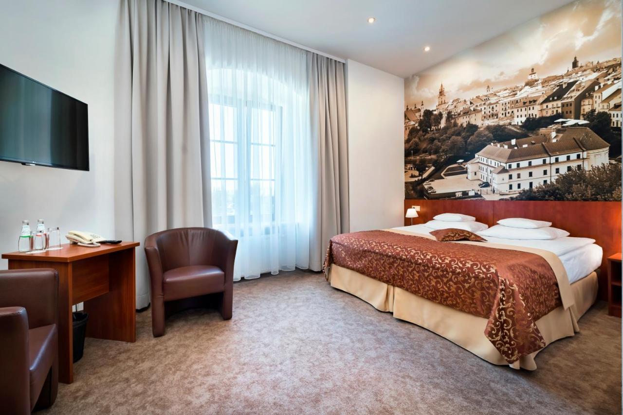 Bed & Breakfast Dom Na Podwalu 3*
